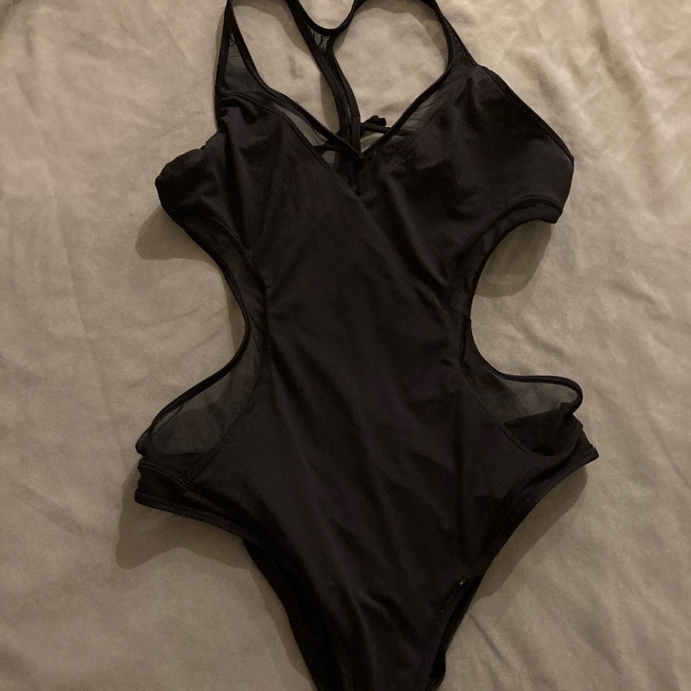 Forever 21 One Piece Swimsuit